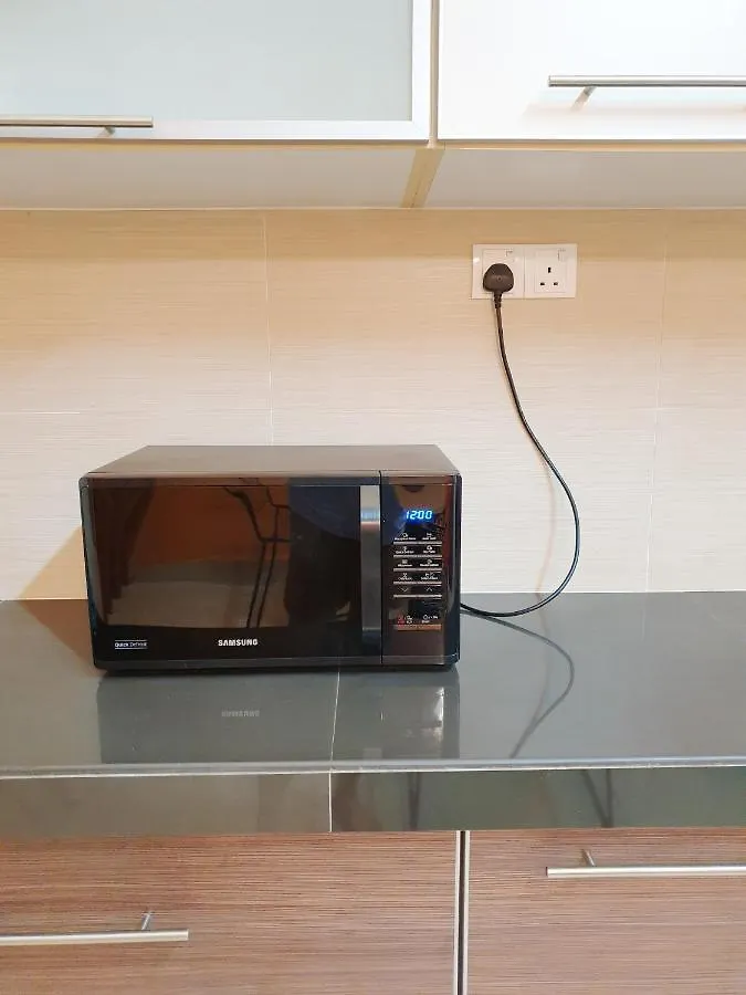 Villa Airport Garden Stay #Corner Hoise 5 Rooms #Free Wifi #Parking #Tv Chanel Shah Alam Malaysia